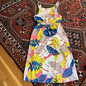 Adorable fabric size L Sugarlips dress with backless details